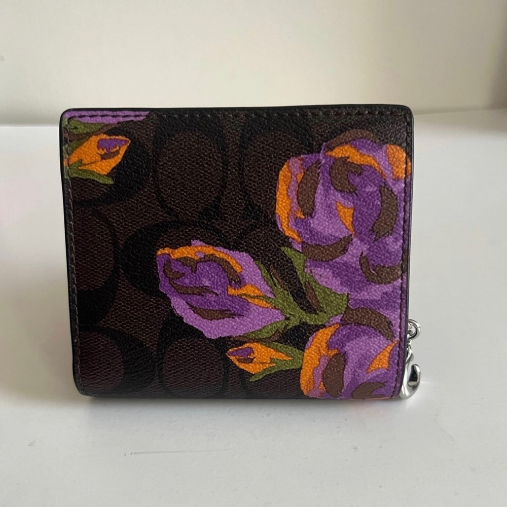 Last one! NWT Coach Outlet Snap Wallet In Signature Canvas With Rose Print - Picture 4 of 6